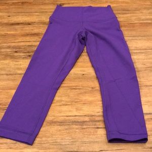 Lululemon high waisted wunderunder crops